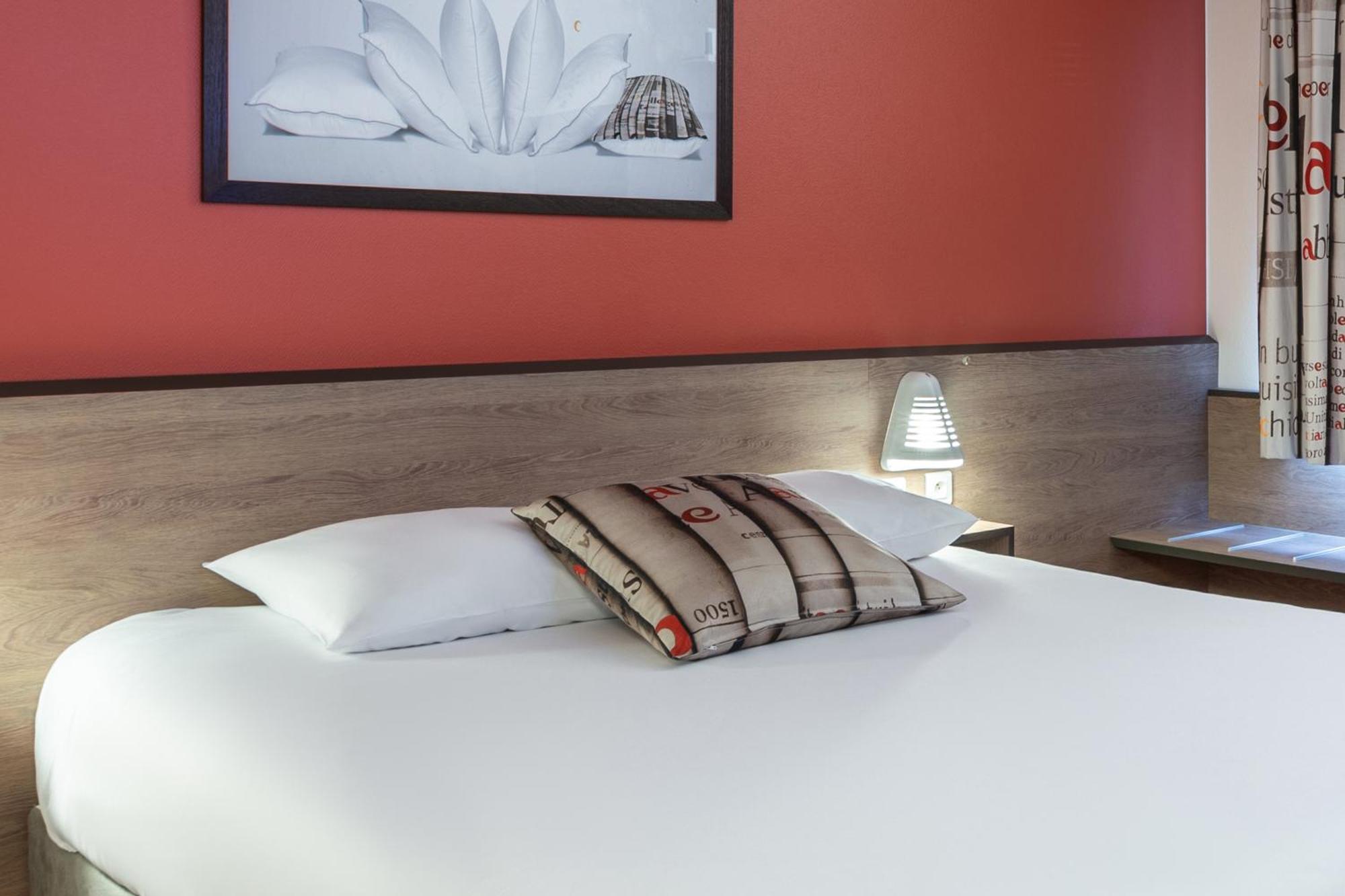 Hotel Ace Chartres 3*